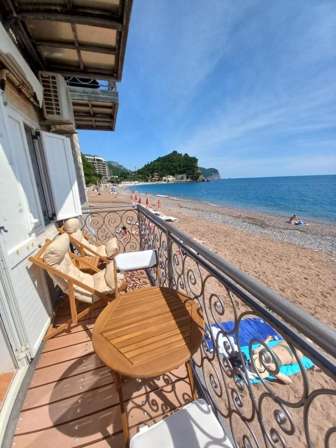 Beach House Petrovac Екстер'єр фото